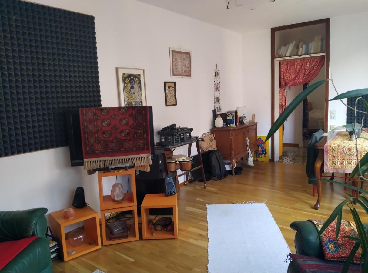 Nettes Apartment Im 14Ten Bezirk In Wien エクステリア 写真
